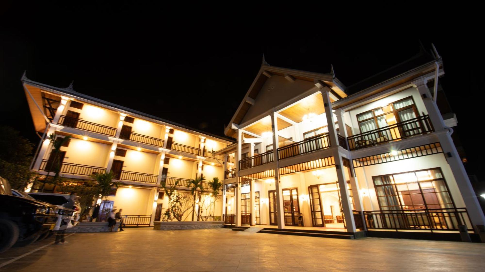 Relaxful Hotel泊岸酒店 Luang Prabang Exterior photo